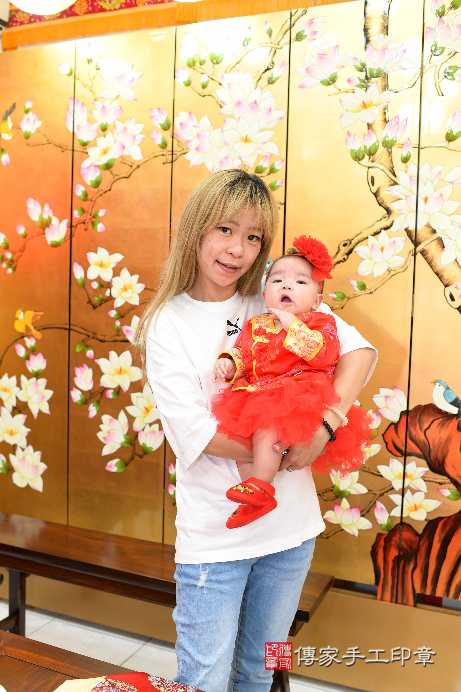 2023-10-28徐寶寶收涎,小孩古裝禮服照。地點:傳家「台南店」古禮會場照片集