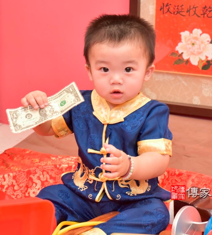 2021-05-16邱寶寶，小孩禮服(男)中式古裝禮服禮照照片集