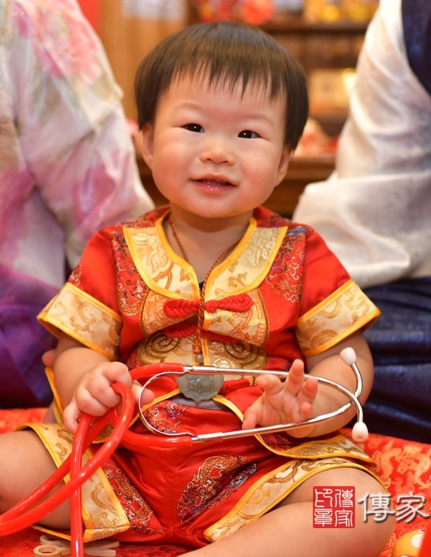 2020-08-12黃寶寶，小孩禮服(男)中式古裝禮服禮照照片集