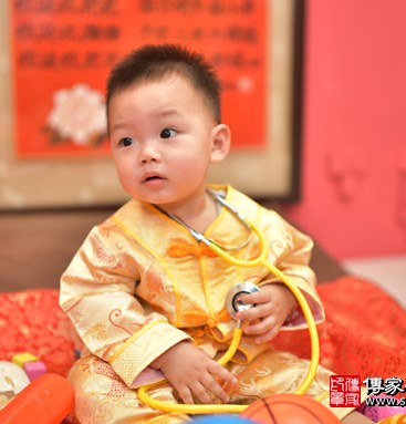 2020-03-17吳寶寶，小孩禮服(男)中式古裝禮服禮照照片集