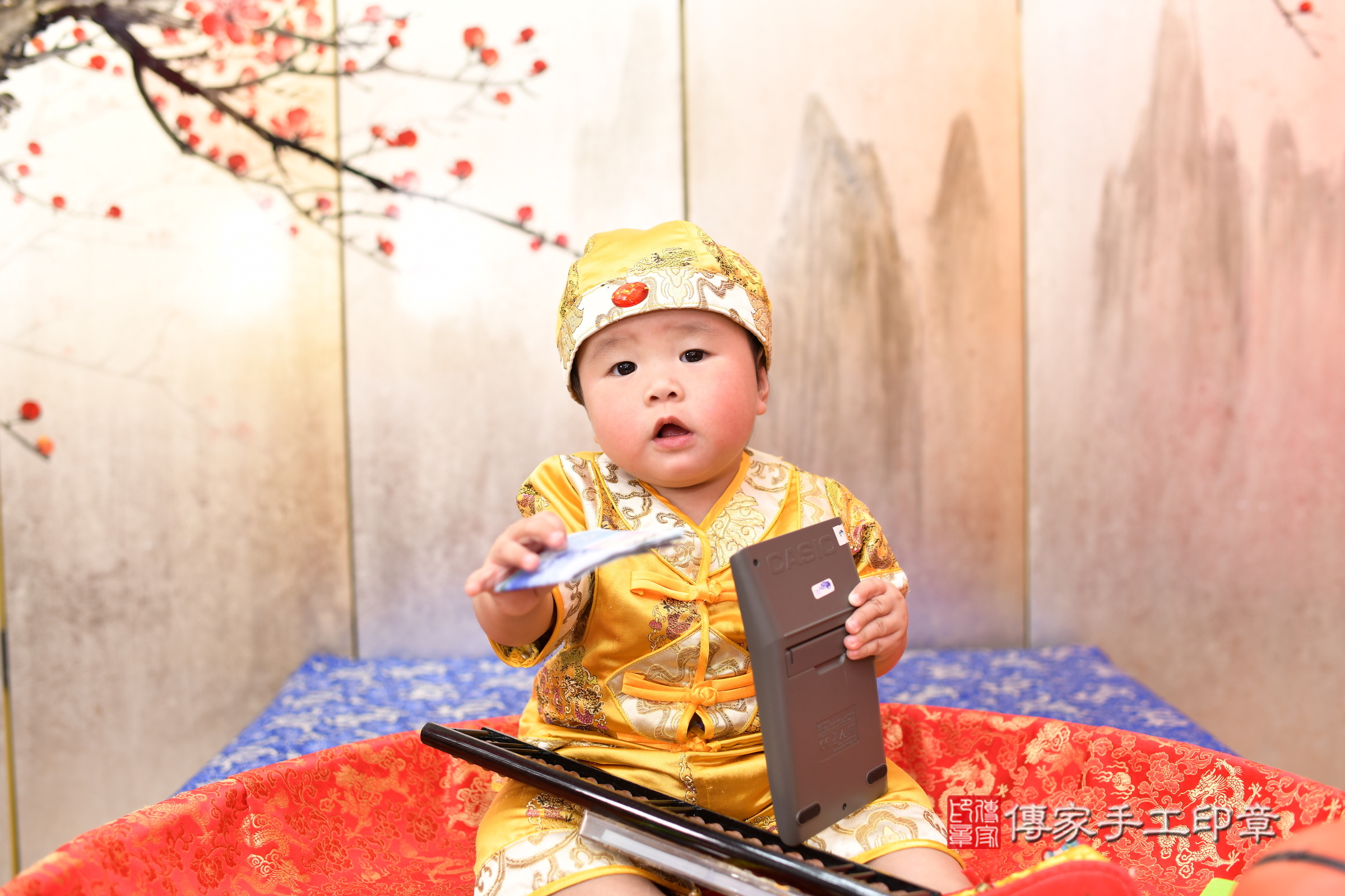 2025-07-23小煜寶寶抓周，小孩古裝禮服照。地點：傳家「新北店」古禮會場照片集
