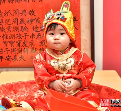 2020-03-14湯寶寶，小孩禮服(男)中式古裝禮服禮照照片集