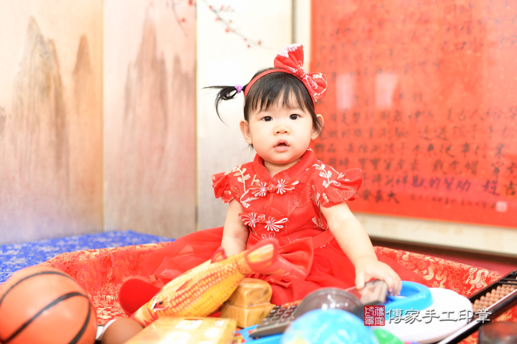 2026-01-06澄澄寶貝抓周，小孩古裝禮服照。地點：傳家「新北店」古禮會場照片集