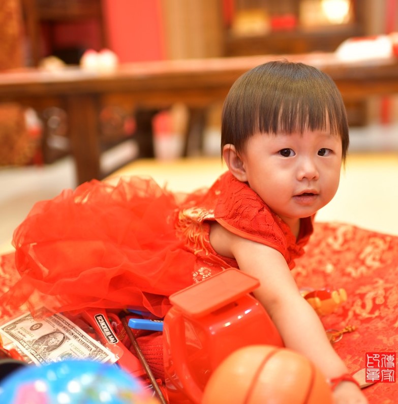 2020-12-19曾寶寶，小孩禮服(女)中式古裝禮服禮照照片集
