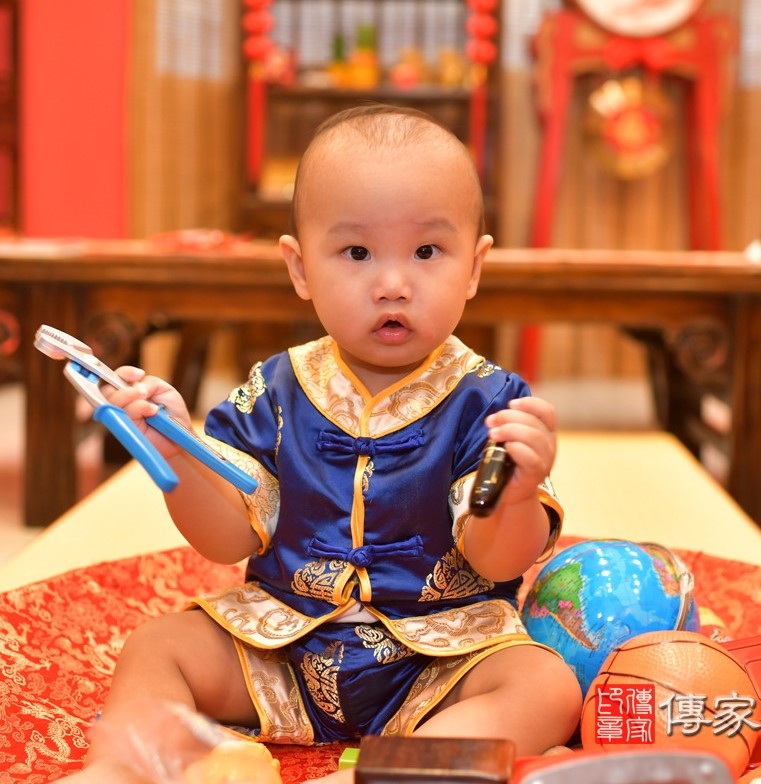 2020-12-19許寶寶，小孩禮服(男)中式古裝禮服禮照照片集