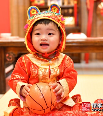 2020-03-14傅寶寶，小孩禮服(男)中式古裝禮服禮照照片集