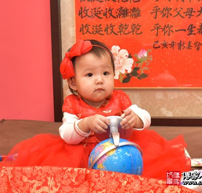 2020-03-08林寶寶，小孩禮服(女)中式古裝禮服禮照照片集