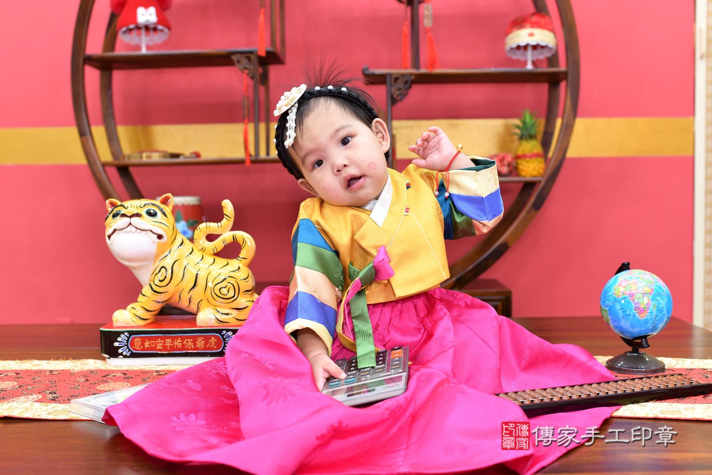 2025-05-20禎禎寶寶抓周，小孩古裝禮服照。地點：傳家「新北店」古禮會場照片集