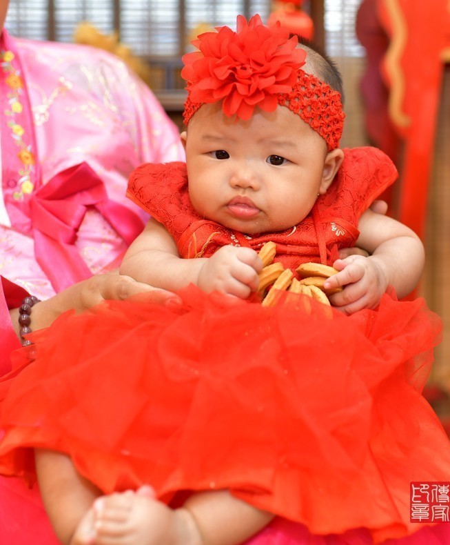 2021-10-11黃寶寶，小孩禮服(女)中式古裝禮服禮照照片集