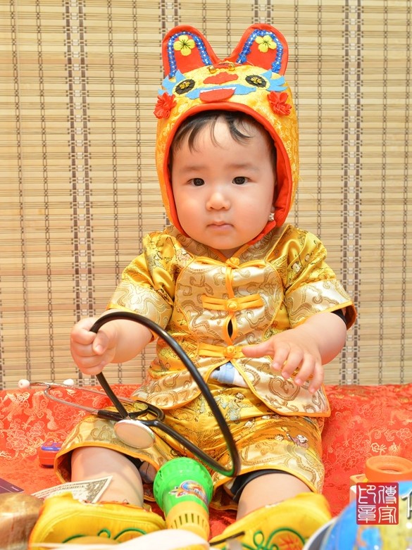 2020-03-05李寶寶，小孩禮服(男)中式古裝禮服禮照照片集
