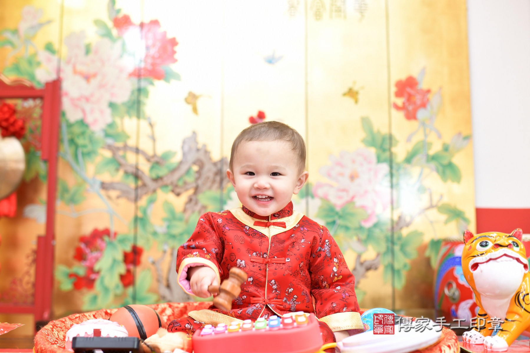 2026-01-21亞瑟寶貝抓周，小孩古裝禮服照。地點：傳家「台北店」古禮會場照片集