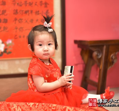 2020-02-23林寶寶，小孩禮服(女)中式古裝禮服禮照照片集