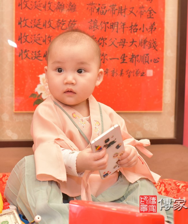 2021-01-29王寶寶，小孩禮服(女)中式古裝禮服禮照照片集