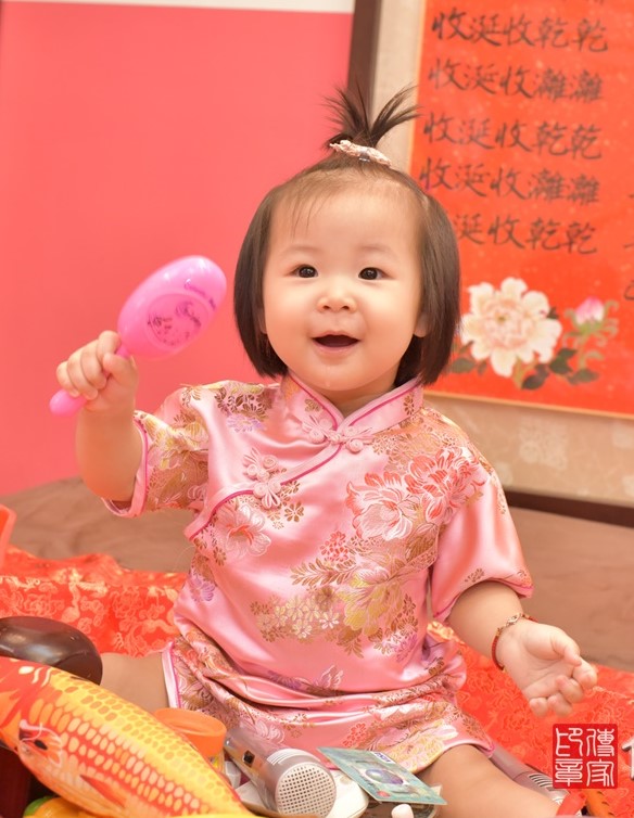 2020-12-12劉寶寶，小孩禮服(女)中式古裝禮服禮照照片集