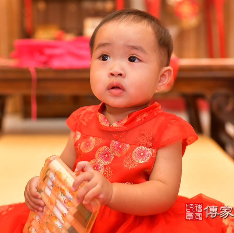 2020-07-26陳寶寶，小孩禮服(女)中式古裝禮服禮照照片集