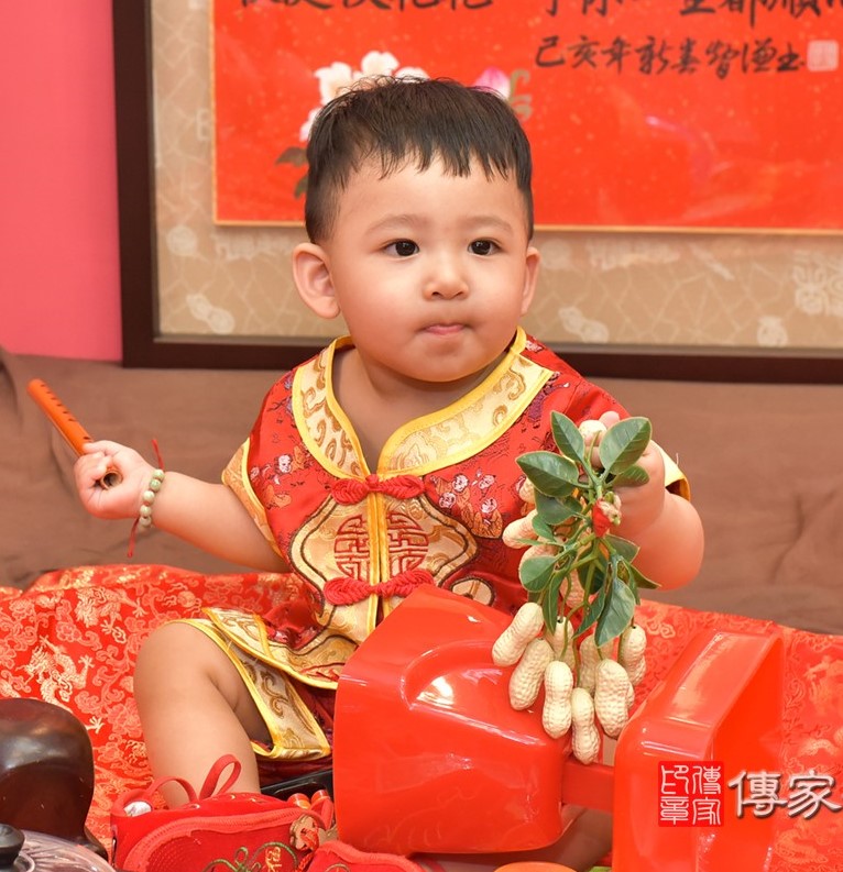 2020-07-26黃寶寶，小孩禮服(男)中式古裝禮服禮照照片集