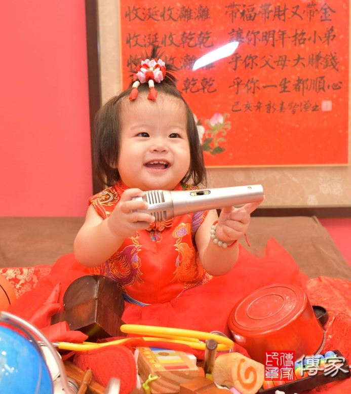 2020-12-08劉寶寶，小孩禮服(女)中式古裝禮服禮照照片集