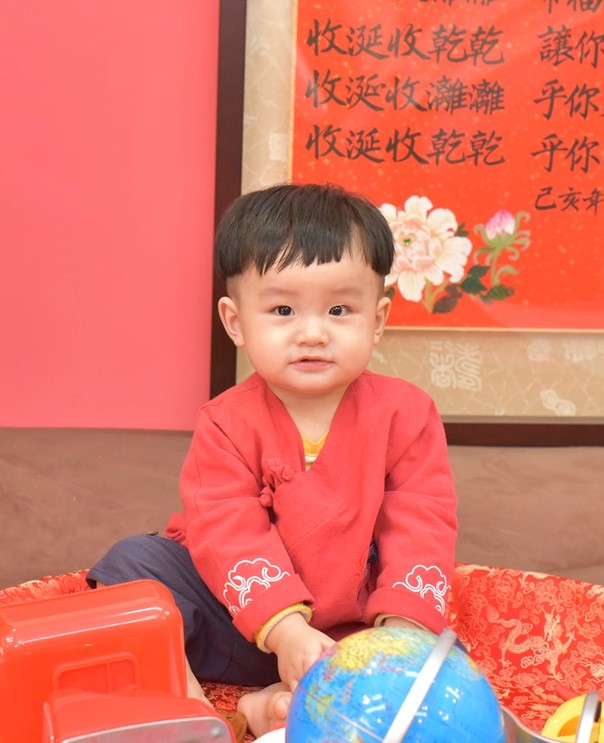 2020-12-07吳寶寶，小孩禮服(男)中式古裝禮服禮照照片集