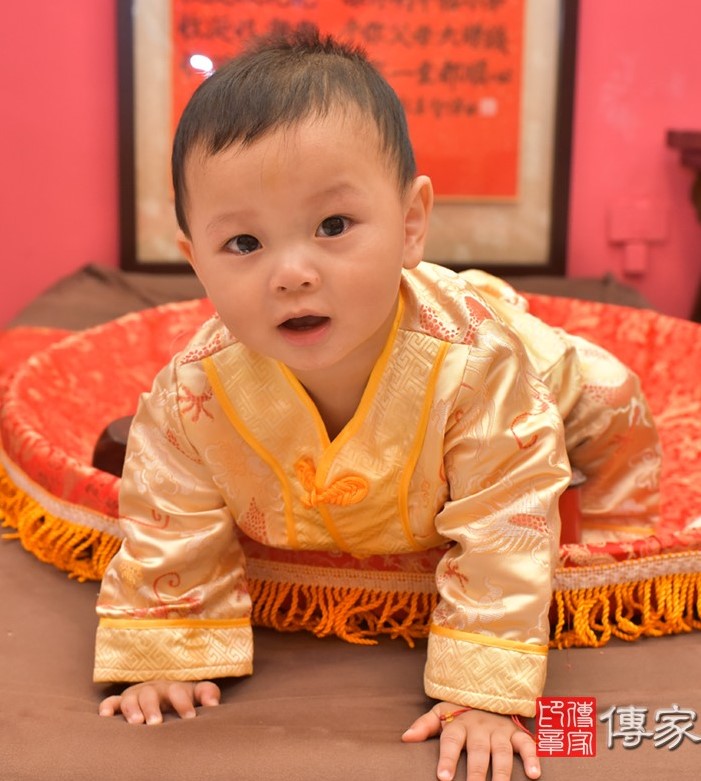 2020-07-20林寶寶，小孩禮服(男)中式古裝禮服禮照照片集