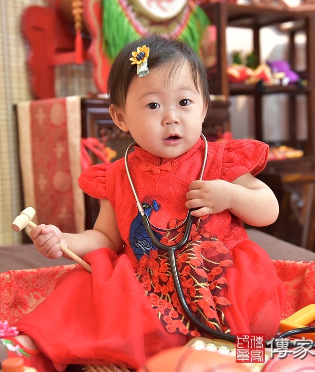 2020-10-08吳寶寶，小孩禮服(女)中式古裝禮服禮照照片集