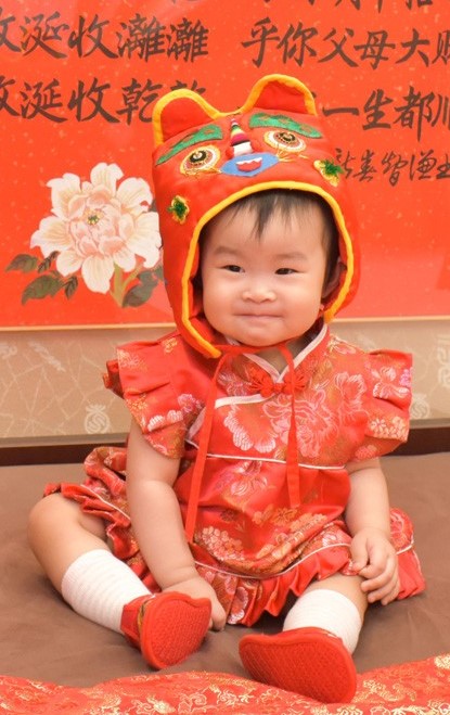 2020-10-06邱寶寶，小孩禮服(女)中式古裝禮服禮照照片集