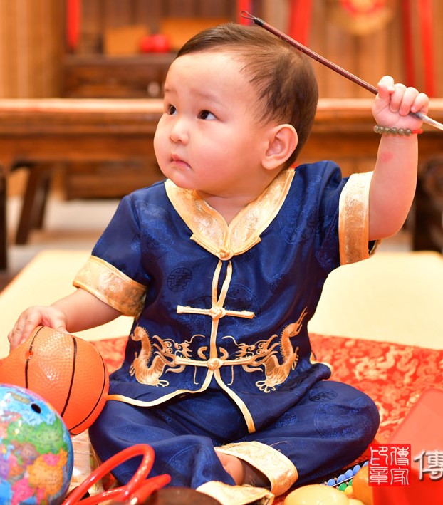 2021-09-24鄭寶寶，小孩禮服(男)中式古裝禮服禮照照片集