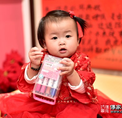 2020-02-07邱寶寶，小孩禮服(女)中式古裝禮服禮照照片集