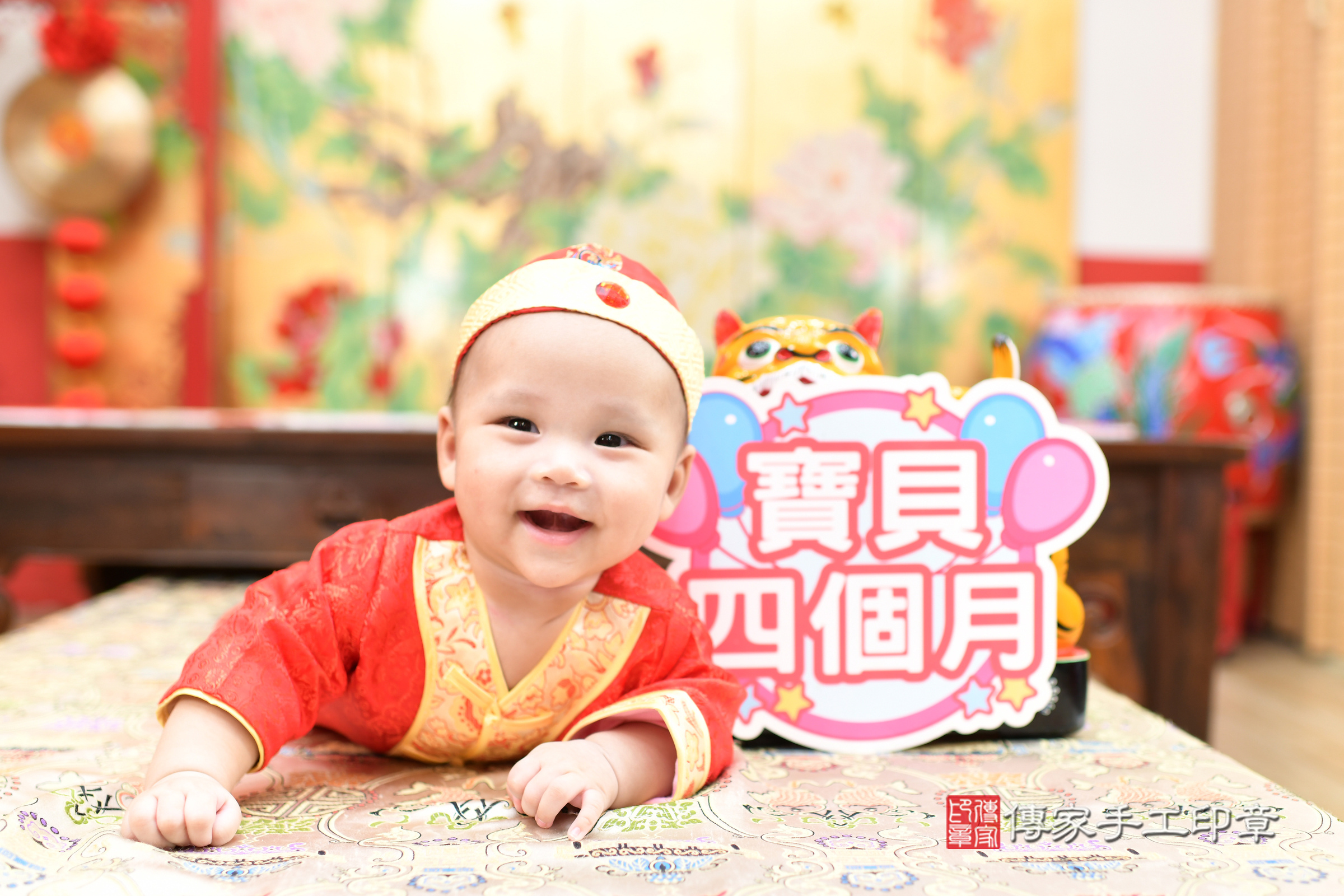 2025-07-26恩恩寶寶收涎，小孩古裝禮服照。地點：傳家「台北店」古禮會場照片集