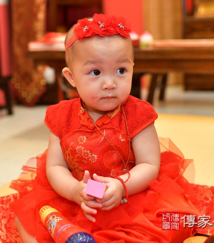 2020-07-14黃寶寶，小孩禮服(女)中式古裝禮服禮照照片集