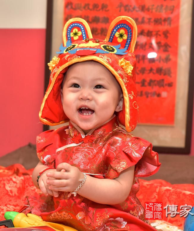 2020-10-01姚寶寶，小孩禮服(女)中式古裝禮服禮照照片集