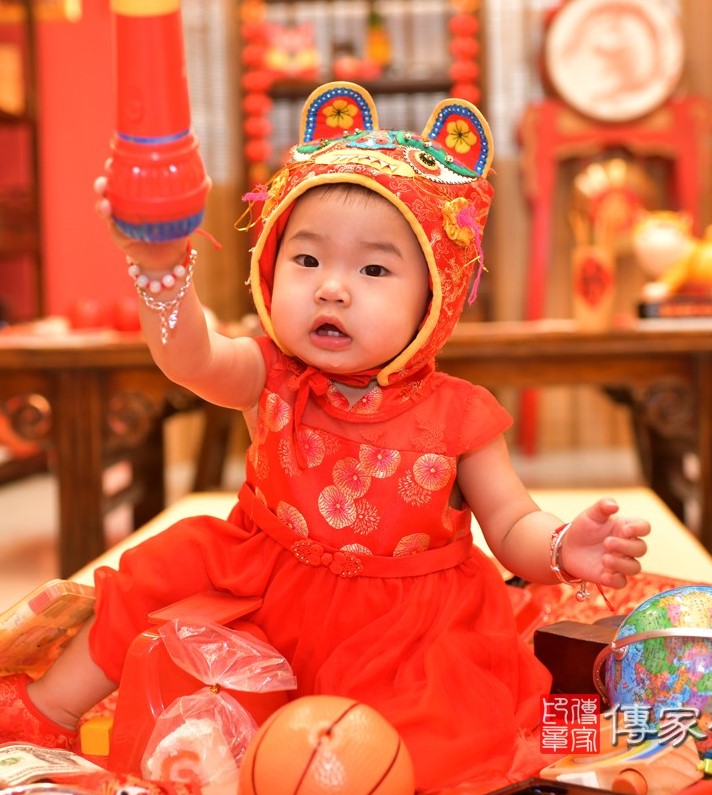 2020-12-05力寶寶，小孩禮服(女)中式古裝禮服禮照照片集