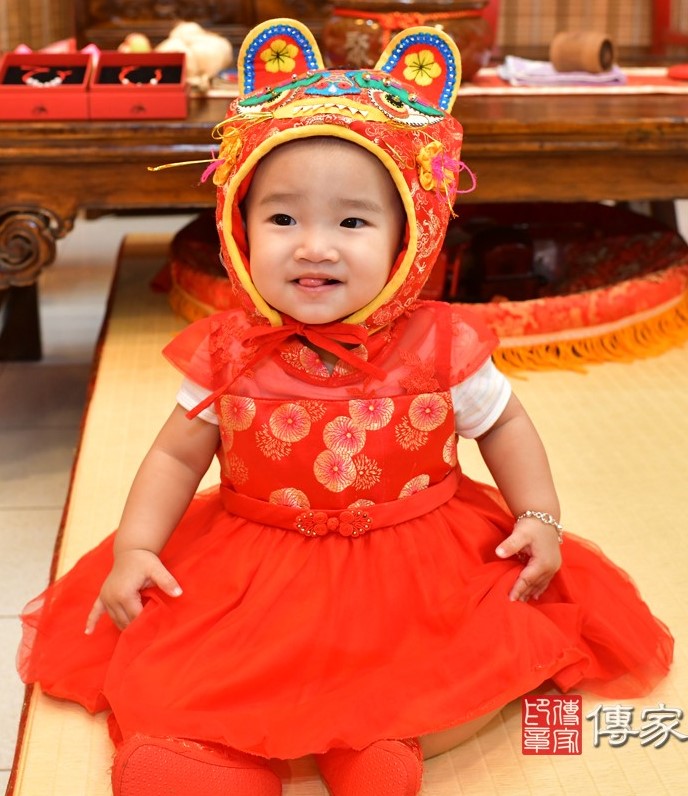 2020-09-27陳寶寶，小孩禮服(女)中式古裝禮服禮照照片集