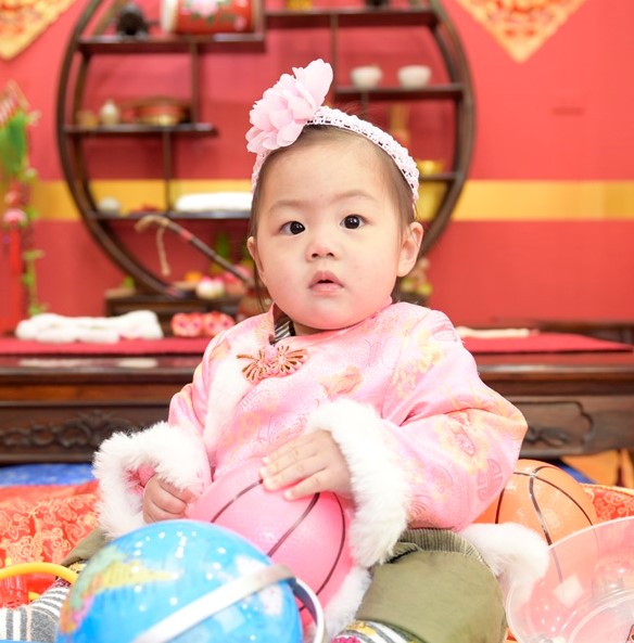 2021-03-22許寶寶，小孩禮服(女)中式古裝禮服禮照照片集