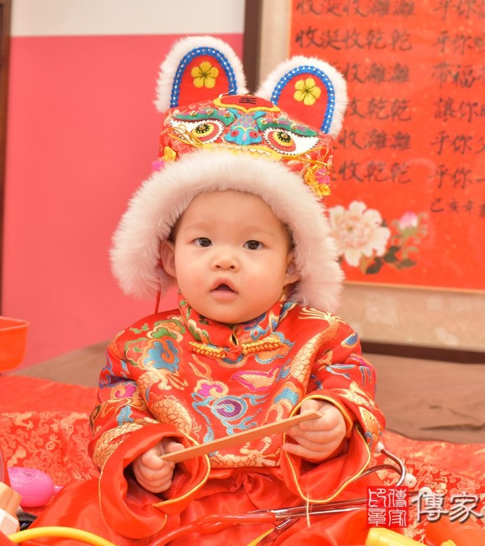 2021-01-14胡寶寶，小孩禮服(女)中式古裝禮服禮照照片集