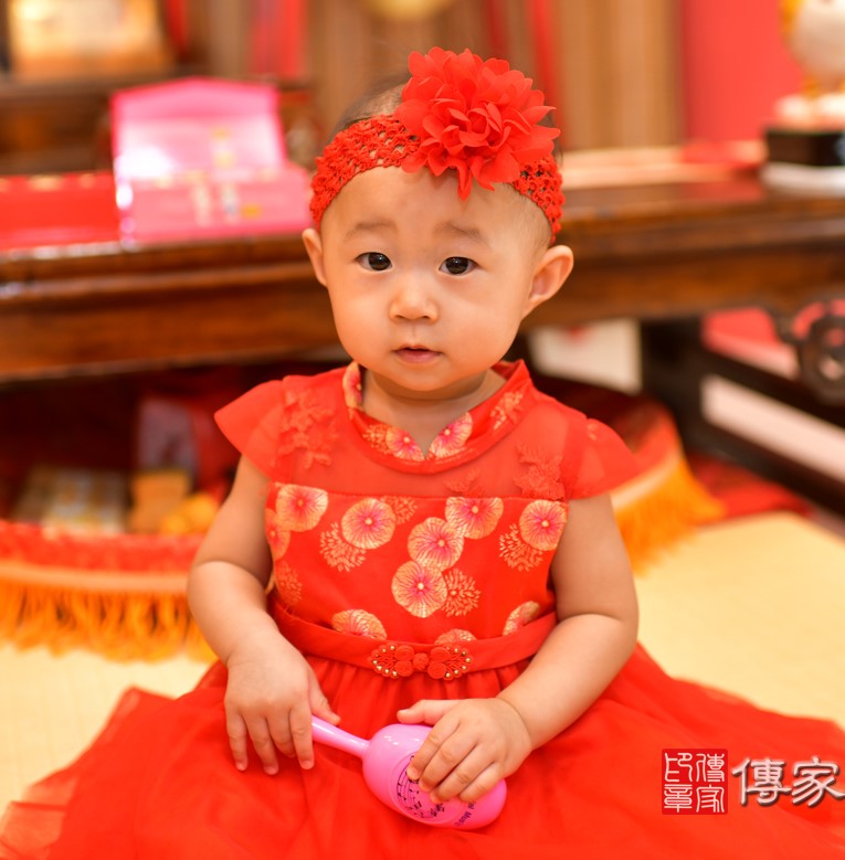 2020-09-05張寶寶，小孩禮服(女)中式古裝禮服禮照照片集