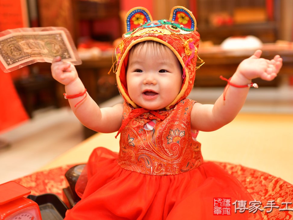 2021-09-05曾寶寶，小孩禮服(女)中式古裝禮服禮照照片集