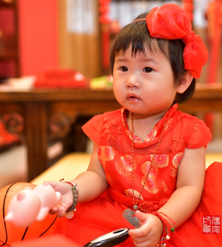 2020-09-03林寶寶，小孩禮服(女)中式古裝禮服禮照照片集