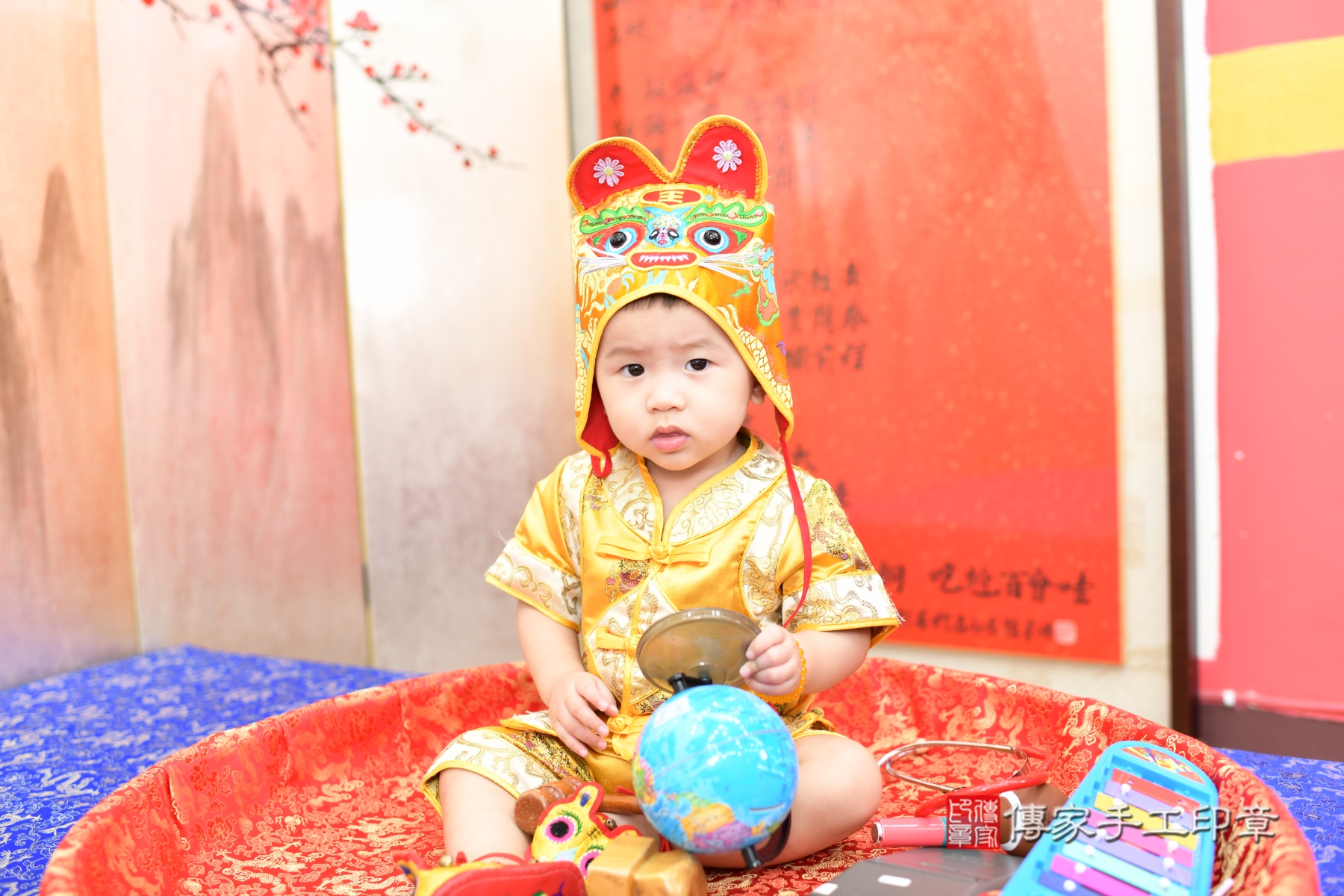 2026-01-21小呈寶貝抓周，小孩古裝禮服照。地點：傳家「新北店」古禮會場照片集