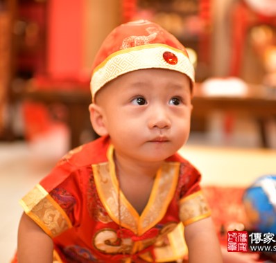 2019-10-20林寶寶，小孩禮服(男)中式古裝禮服禮照照片集