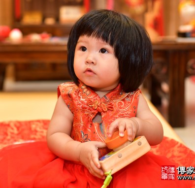 2020-06-07林寶寶，小孩禮服(女)中式古裝禮服禮照照片集