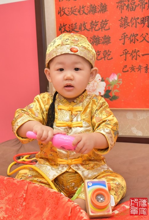 2020-11-26石寶寶，小孩禮服(男)中式古裝禮服禮照照片集