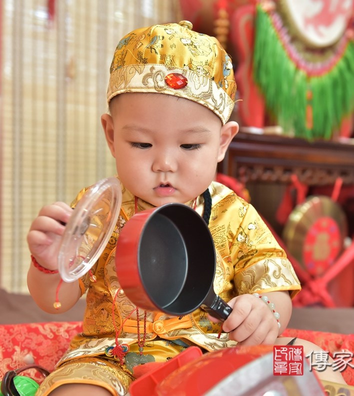 2020-08-30王寶寶，小孩禮服(男)中式古裝禮服禮照照片集