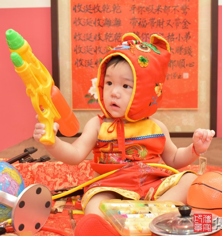 2020-11-23林寶寶，小孩禮服(男)中式古裝禮服禮照照片集
