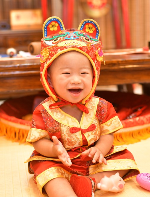2020-11-21黃寶寶，小孩禮服(男)中式古裝禮服禮照照片集