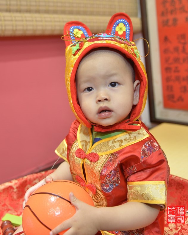 2020-05-23黃寶寶，小孩禮服(男)中式古裝禮服禮照照片集