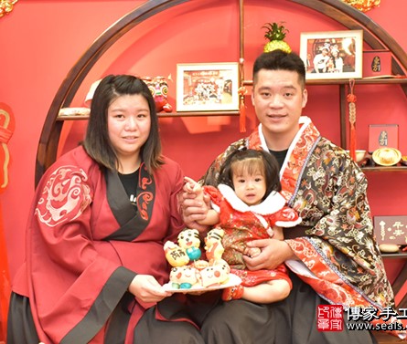 2020-05-10郭家，古裝禮服(日式風)全家福合照照片集