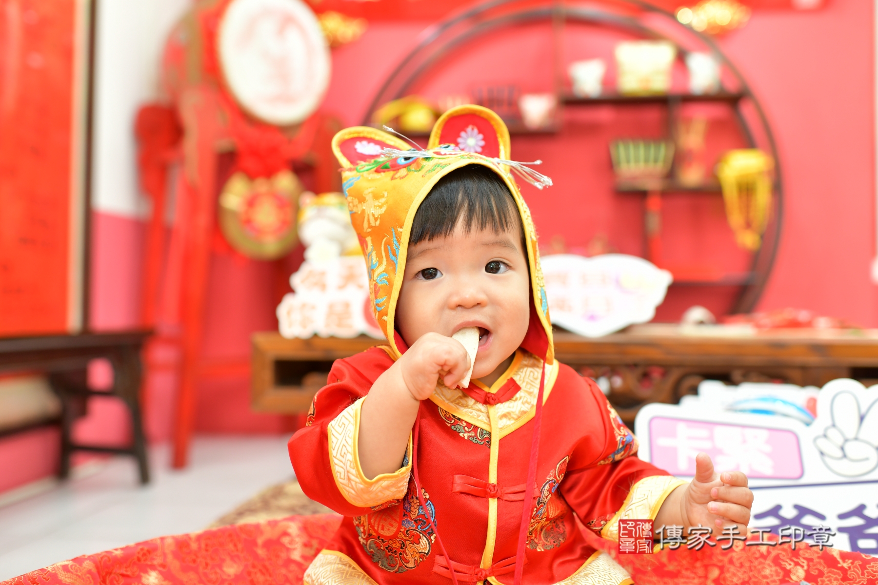 小煜寶貝抓周，小孩古裝禮服照。地點：傳家「台中店」古禮會場