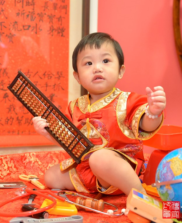 2020-11-18都寶寶，小孩禮服(男)中式古裝禮服禮照照片集