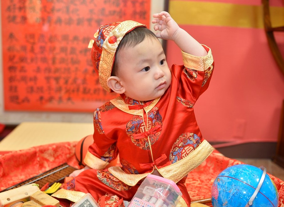 2021-08-19范寶寶，小孩禮服(男)中式古裝禮服禮照照片集
