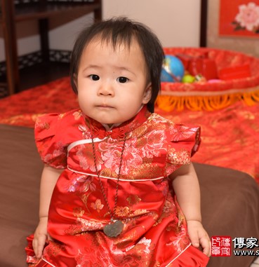 2019-08-17藍寶寶，小孩禮服(女)中式古裝禮服禮照照片集